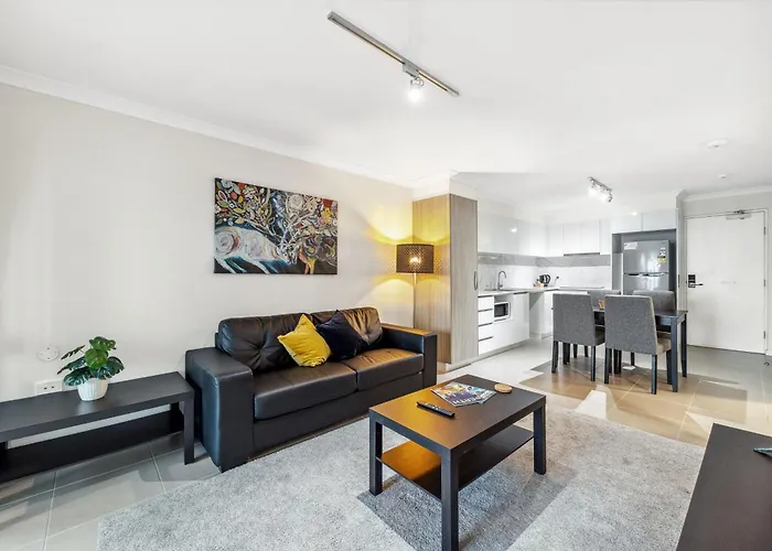 Yaran Suites